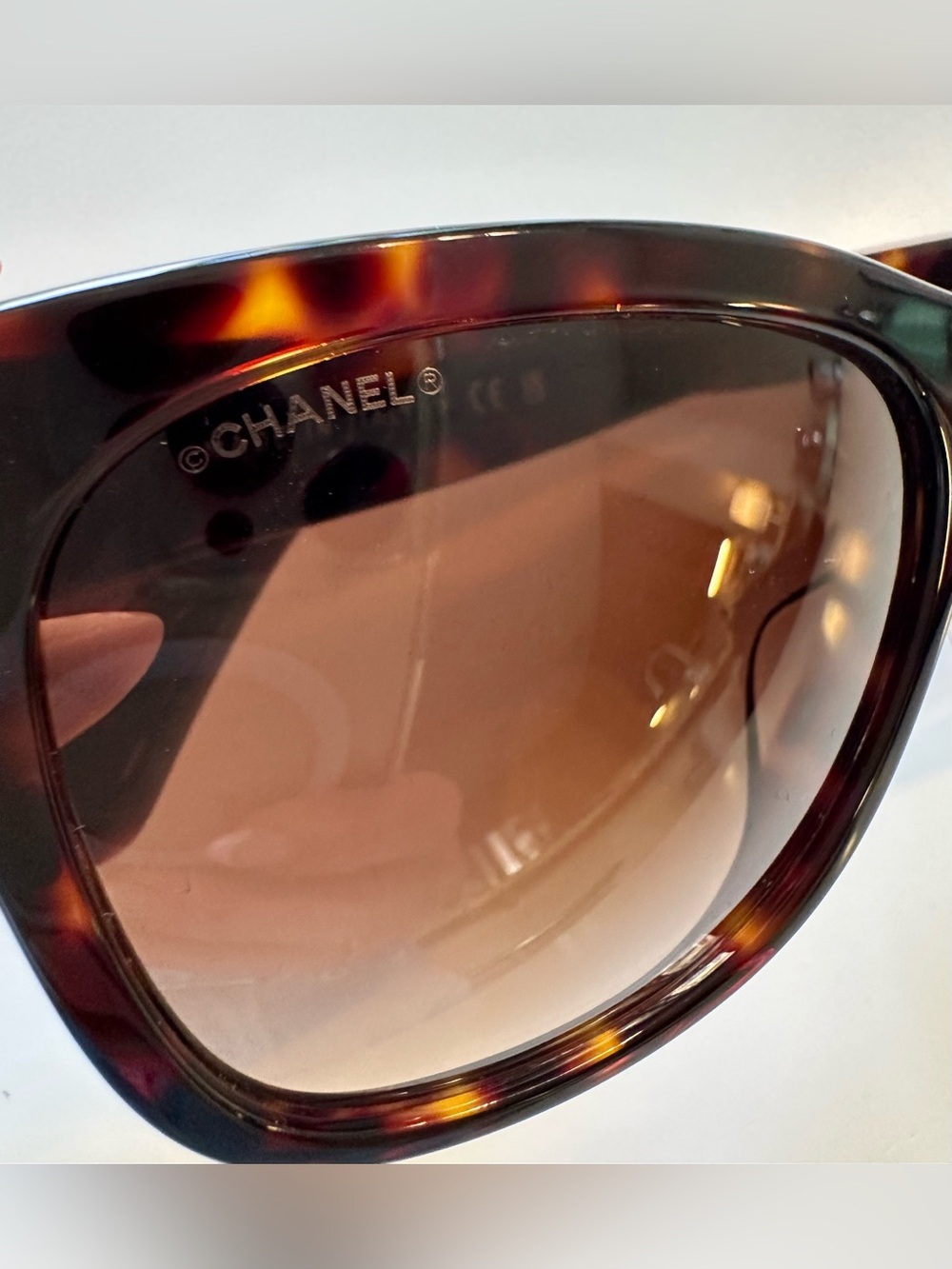 Chanel Sunglasses Dark Tortoise Brown Gradient Square Gold Logo Perf Cond 5380 A - Picture 8 of 10